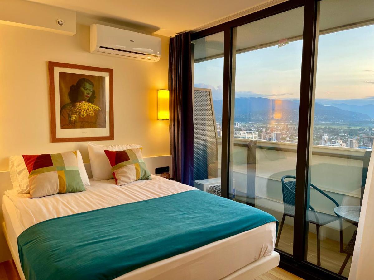 Apartments Black Sea Resort Batumi Bagian luar foto