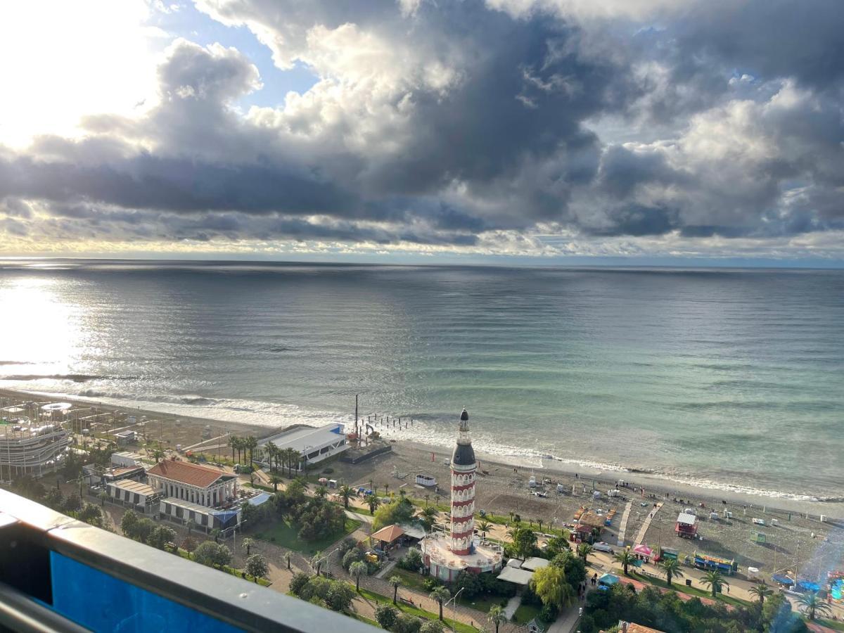 Apartments Black Sea Resort Batumi Bagian luar foto