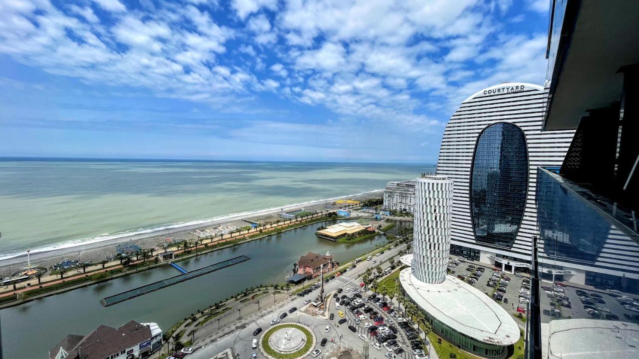 Apartments Black Sea Resort Batumi Bagian luar foto