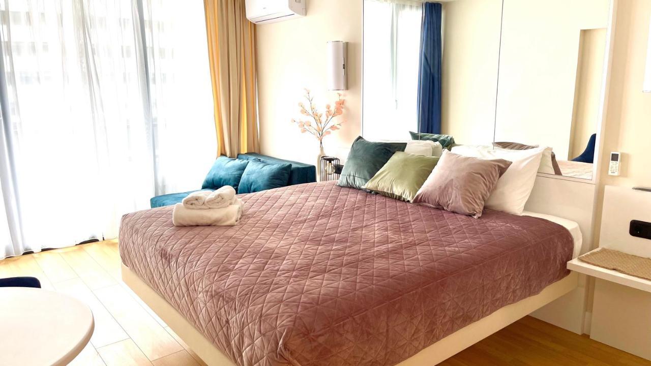 Apartments Black Sea Resort Batumi Bagian luar foto