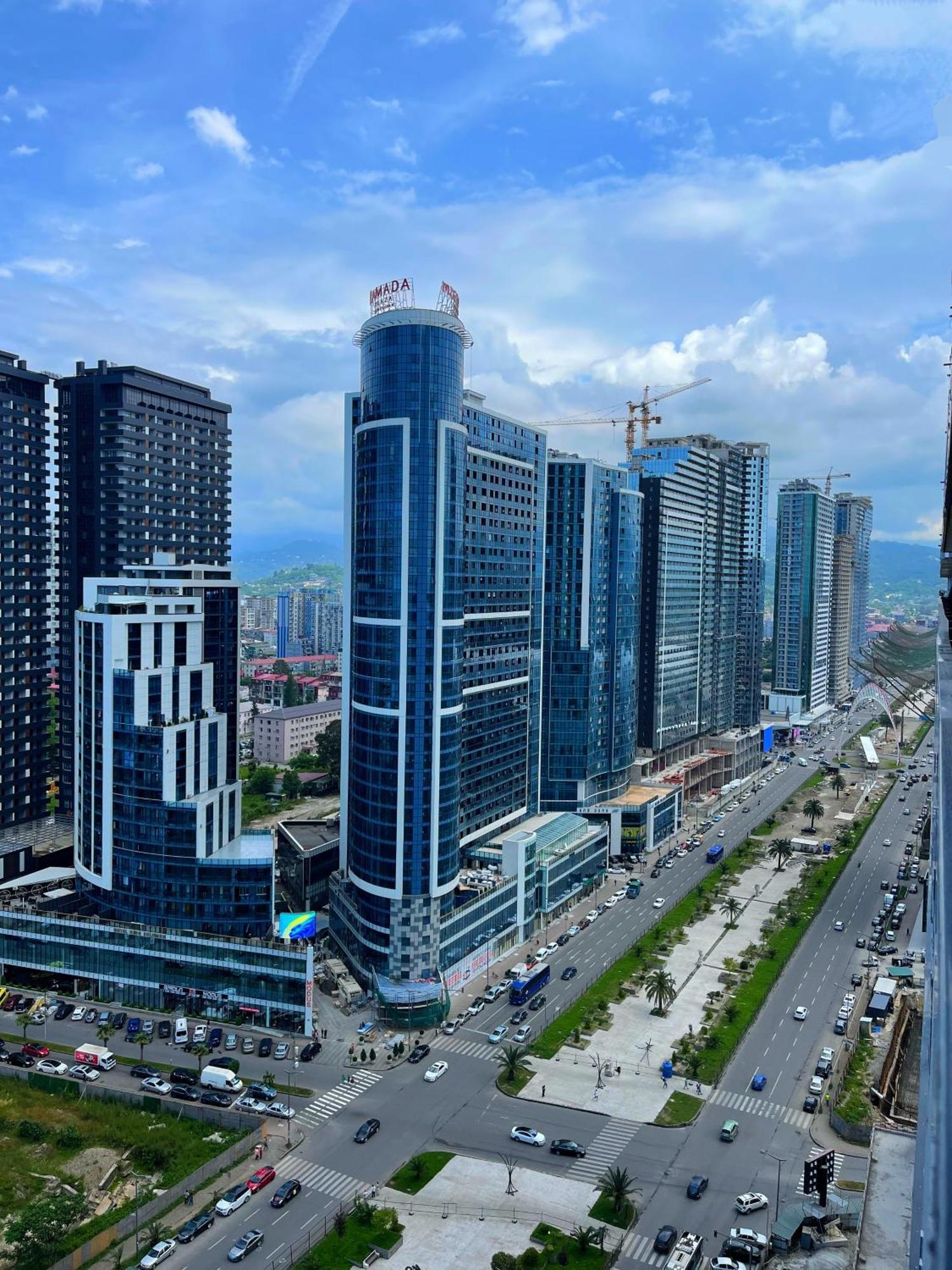 Apartments Black Sea Resort Batumi Bagian luar foto